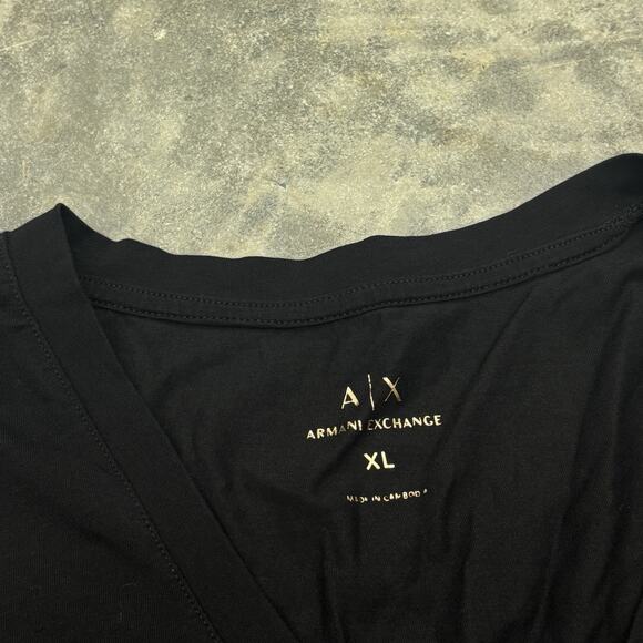 Armani Exchange WomenS XL V Neck Black Short Sleeve T Shirt Logo Square Patch - Picture 6 of 9